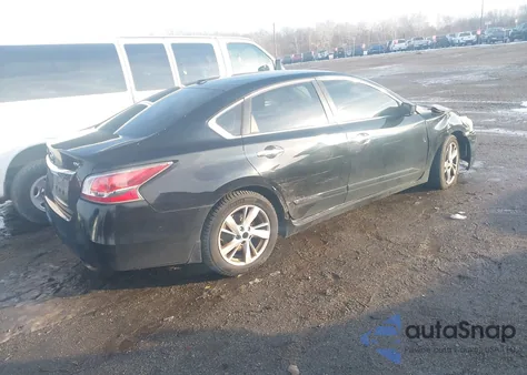 2015 Nissan Altima 2.5 Sv из США, поврежденный, VIN 1N4AL3AP7FC429223